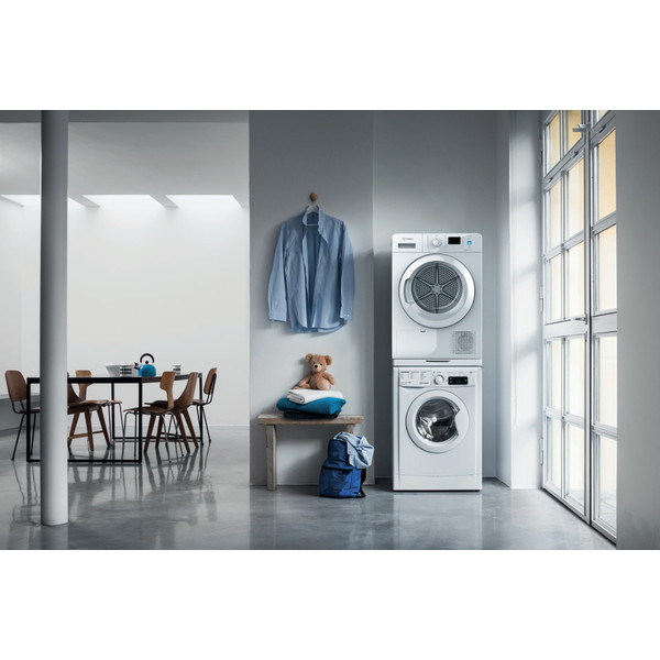 Indesit Sušilica YT M10 81 R EU Bijela Lifestyle frontal