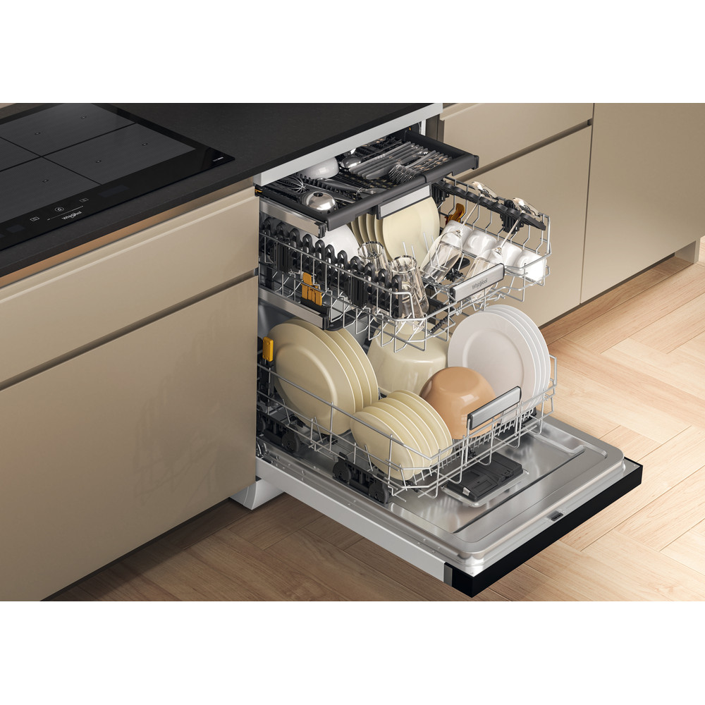 Whirlpool Myčka nádobí Volně stojící W7F HS51 Volně stojící B Lifestyle perspective open