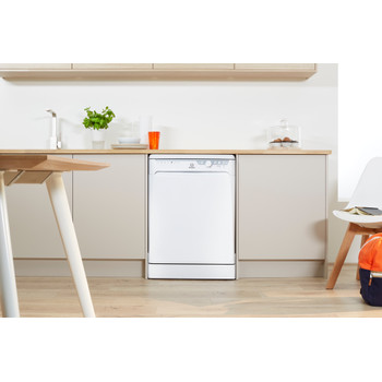 Indesit Съдомиялна машина Свободностоящи DFP 27B1 A EU Свободностоящи A Lifestyle frontal