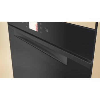 Whirlpool Horno Encastre WOI118HT2SBA Eléctrico A + Lifestyle detail
