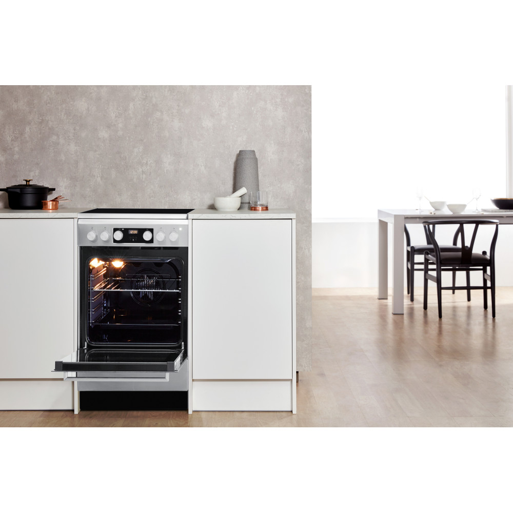 Whirlpool Tűzhely WS5V8CCX/E Inox Elektromos Lifestyle frontal open