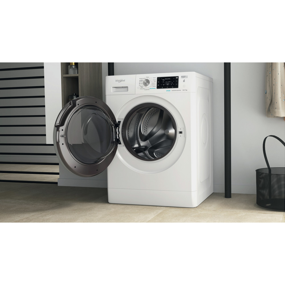 Whirlpool Tvättmaskin med torktumlare Fristående FFWDD 1076258 SV EE White Front loader Lifestyle perspective open