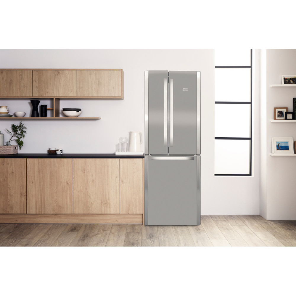 Hotpoint_Ariston Combiné Pose-libre E3D X1 Inox 3 portes Lifestyle frontal