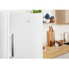 Indsit Frigider Independent SI6 1 W Global white Lifestyle detail