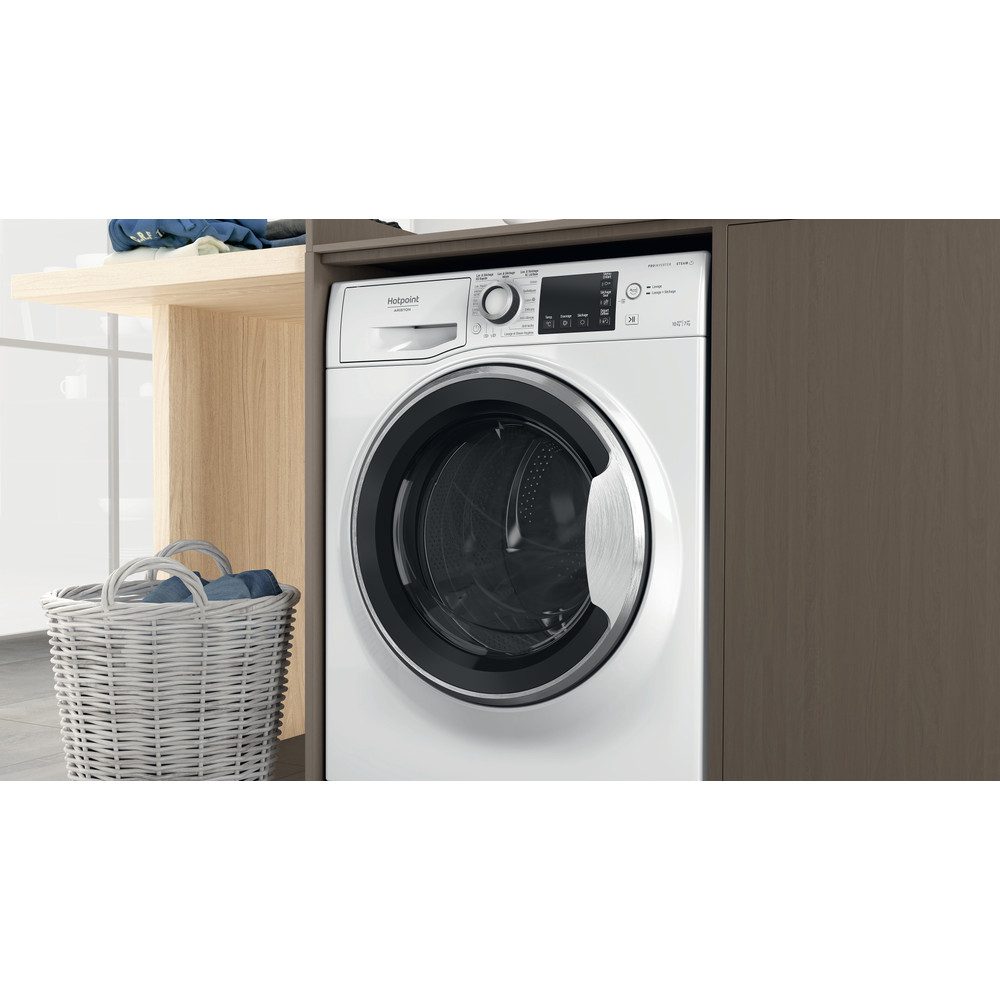 Hotpoint_Ariston Lavante-séchante Pose-libre NDBB 10726 SA FR Blanc Lave-linge frontal Lifestyle detail