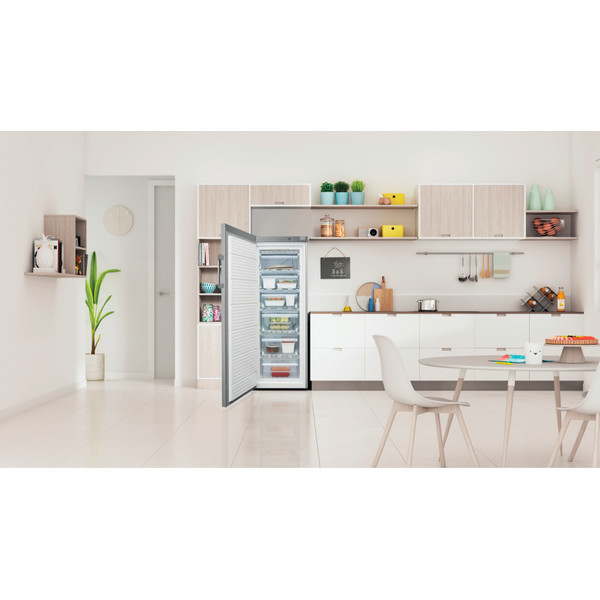 „Indesit“ Šaldiklis Laisvai pastatoma UI6 2 S Sidabrinė Lifestyle frontal open
