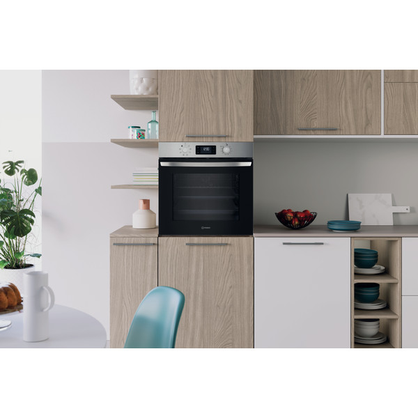 Indesit Cepeškrāsns Iebūvējams IO 255HU X Elektriskā A Lifestyle frontal
