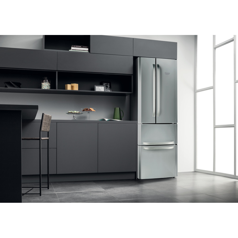 Hotpoint_Ariston Chłodziarka/zamrażarka Wolnostojący E4D XC1 Inox Czterodrzwiow(y)a Lifestyle perspective