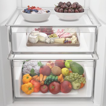 Indesit Refrigerador Libre instalación MLINF 1442 W4E White - ARC P1 Lifestyle detail