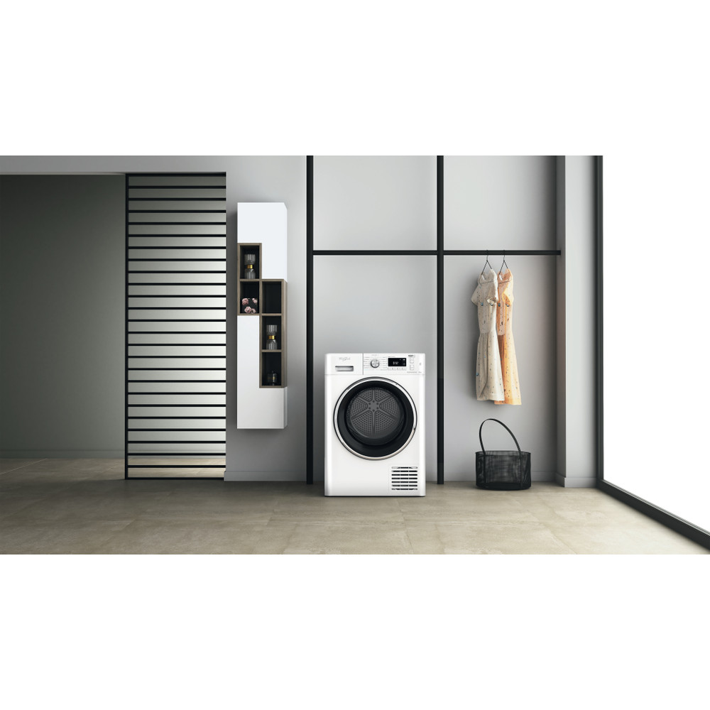 Whirlpool Sušička FFT M11 9X3BXY EE Bílá Lifestyle frontal