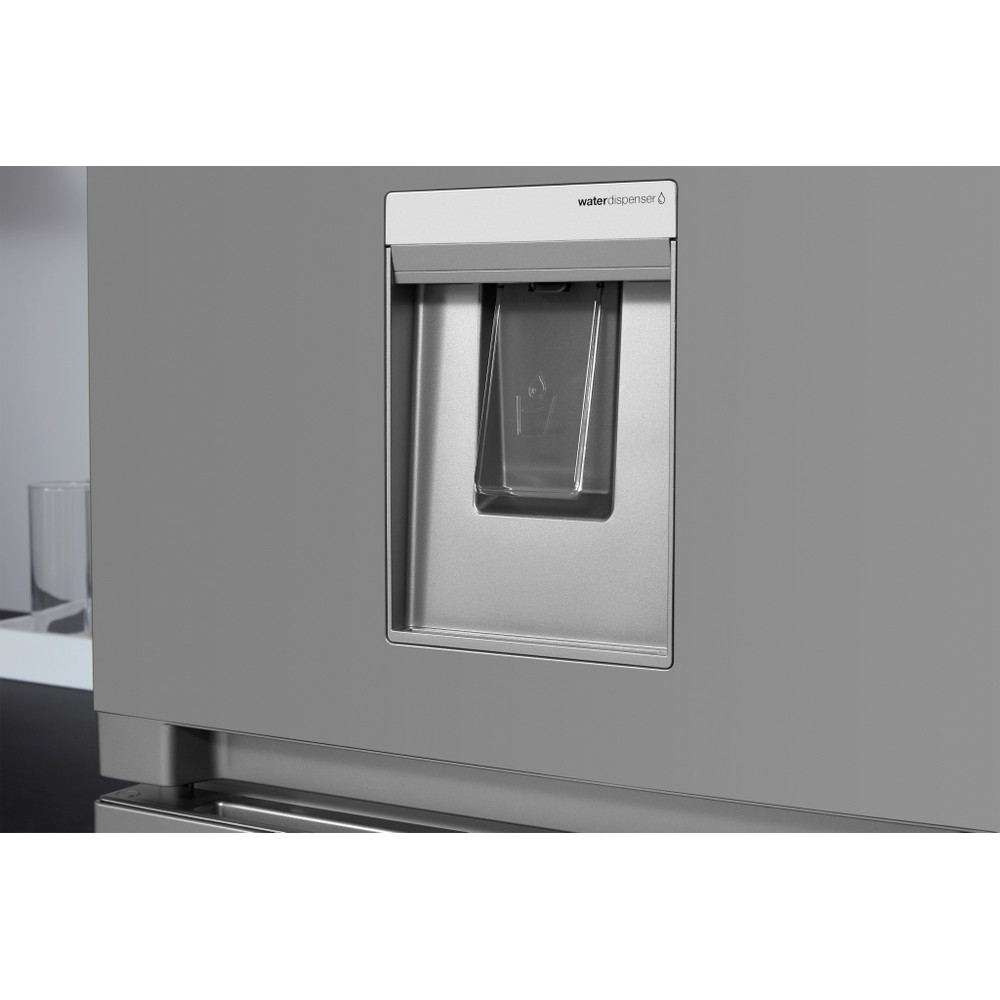 Hotpoint Fridge-Freezer Combination Free-standing HBNF 55182 S AQUA UK Silver 2 doors Lifestyle detail