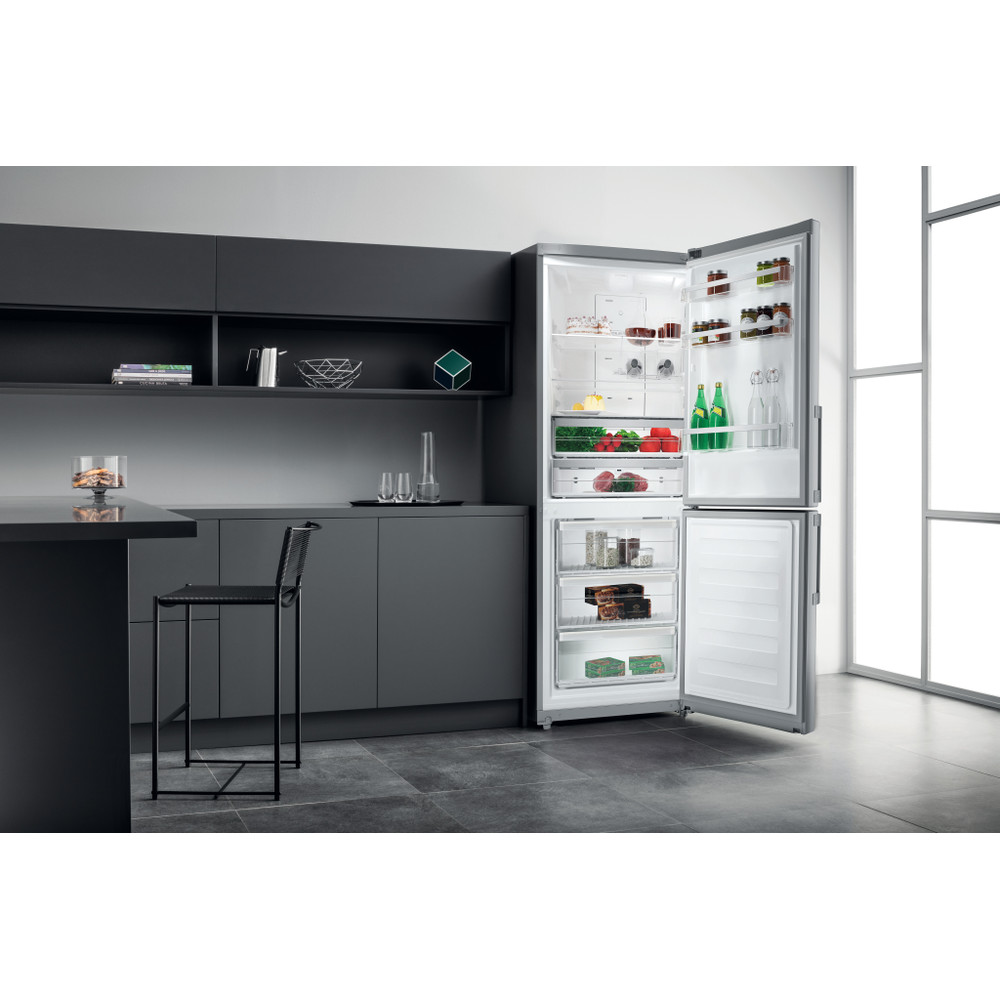 Hotpoint_Ariston Combinados Libre instalación HA70BE 73 XO3 Óptica Inox 2 doors Lifestyle frontal open