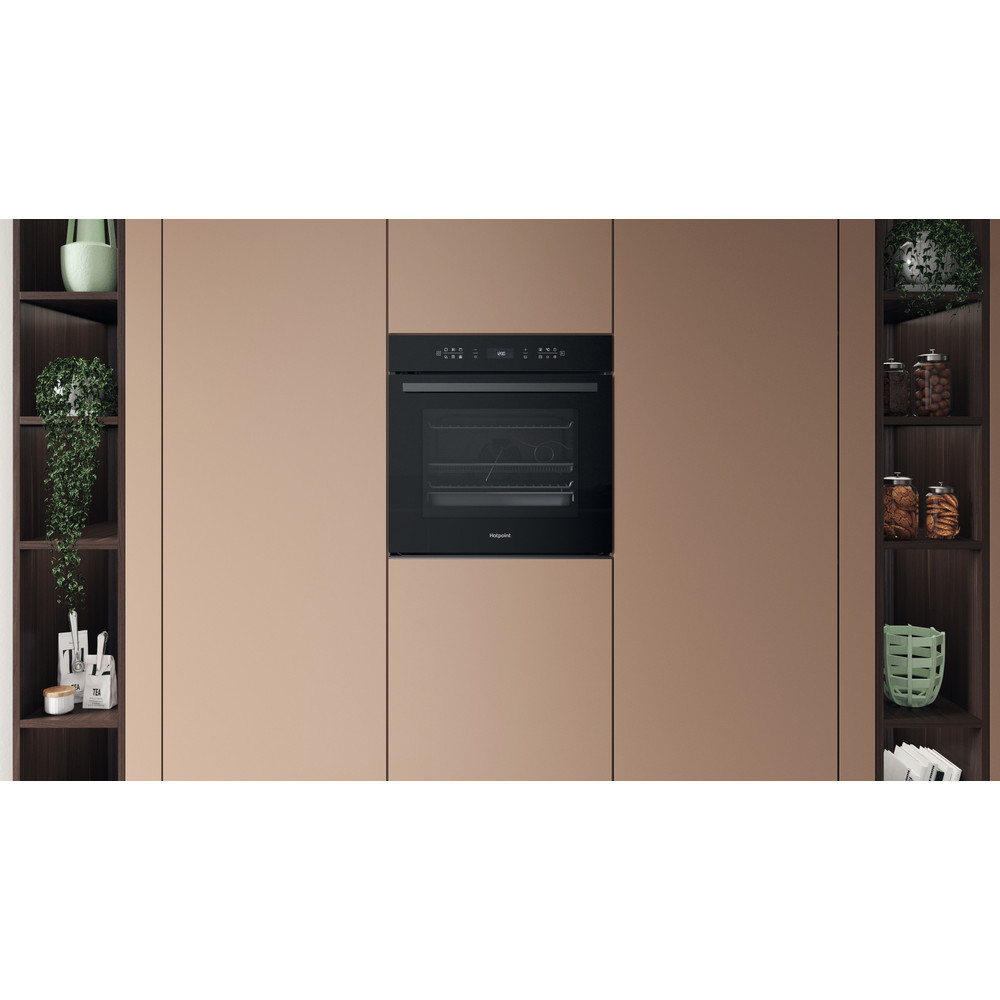 Hotpoint OVEN Built-in HOI78PPT1SBUK Electric A+ Lifestyle frontal