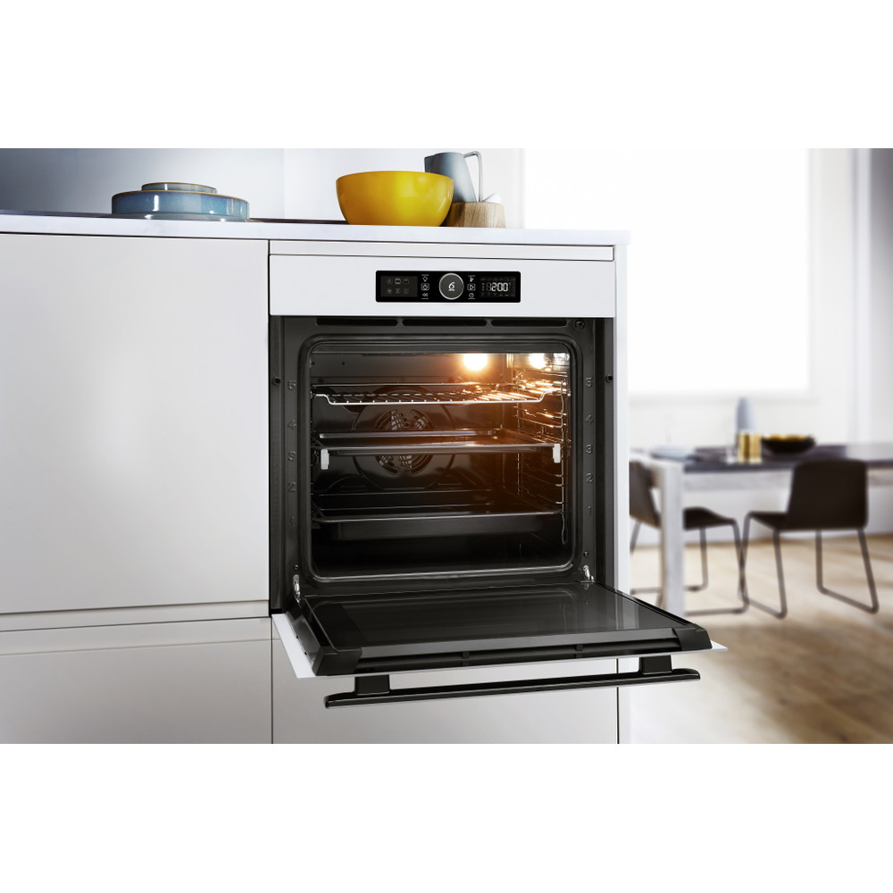Whirlpool Sütő Beépíthető AKZ9 6220 WH Elektromos A+ Lifestyle perspective open