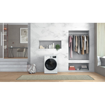 Whirlpool Maşină de spălat rufe Independent W6 W945WB EE Alb Încărcare frontală B Lifestyle frontal