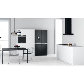 Whirlpool Side-by-Side Szabadonálló WQ9I FO1BX Black Steel Lifestyle frontal