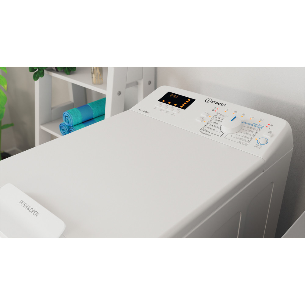 Indesit Perilica za rublje Samostojeći BTW S6230P EU/N Bijela Gornje punjenje D Lifestyle perspective