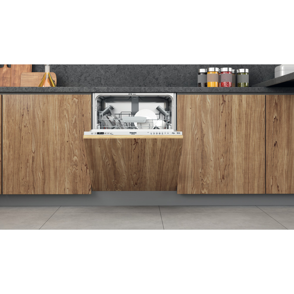 Hotpoint_Ariston Lave-vaisselle Encastrable HI 5030 W Encastrable D Lifestyle frontal open