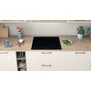 Indesit Encimera IB 44Q60 NE Negro Induction vitroceramic Lifestyle frontal top down