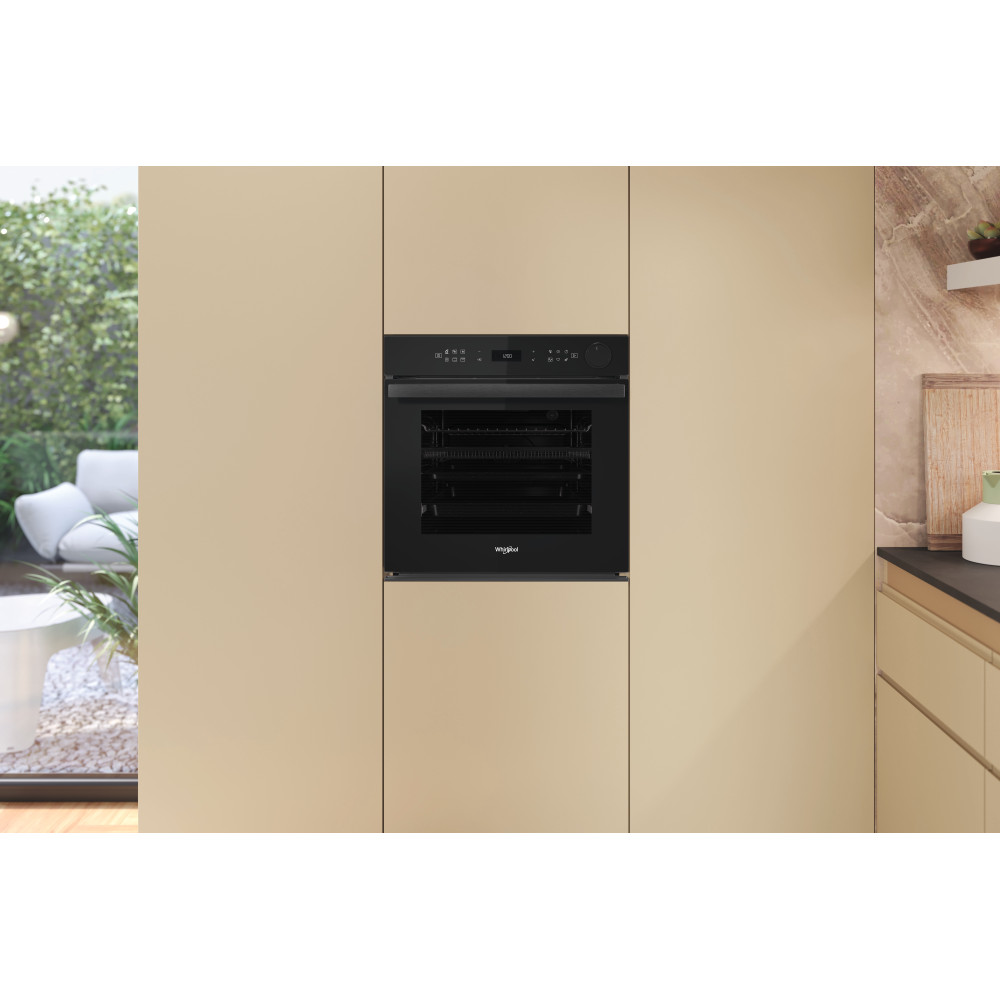 Whirlpool Cuptor Încorporabil AKZ9S 8220 FB Electric A+ Lifestyle frontal