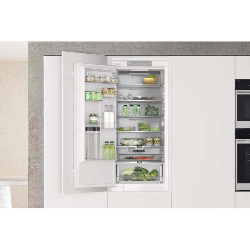 Whirlpool Холодильник з нижньою морозильною камерою. Вбудований (-а) WHC20 T352 Білий 2 двері Lifestyle detail