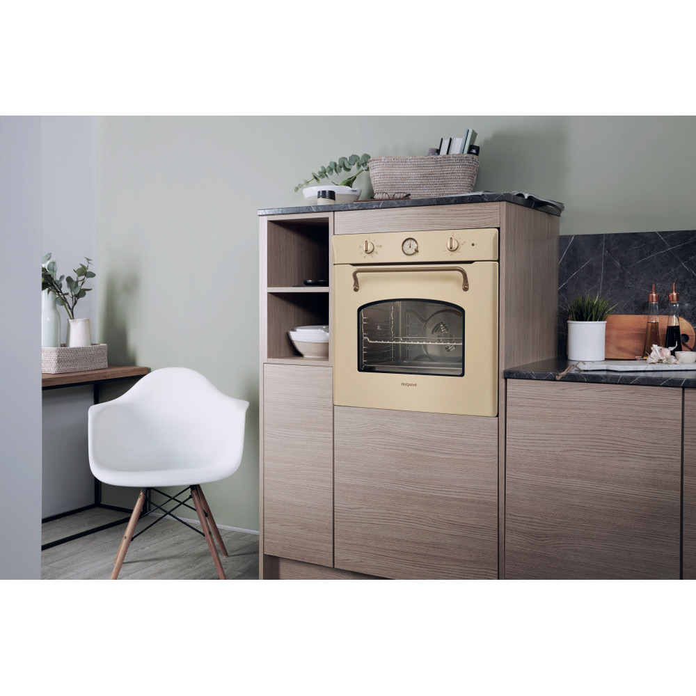 Hotpoint_Ariston Cuptor Încorporabil FIT 804 H OW HA Electric A Lifestyle perspective