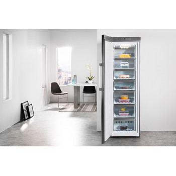 Whirlpool Diepvriezer Vrijstaand UW8 F2C XBI N 2 Optic Inox Lifestyle frontal open