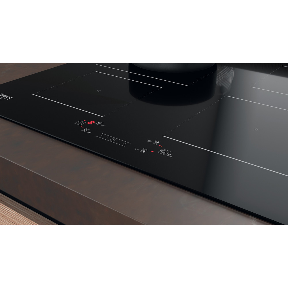 Hotpoint_Ariston Table de cuisson HQ 5660S NE Noir Induction vitroceramic Lifestyle control panel