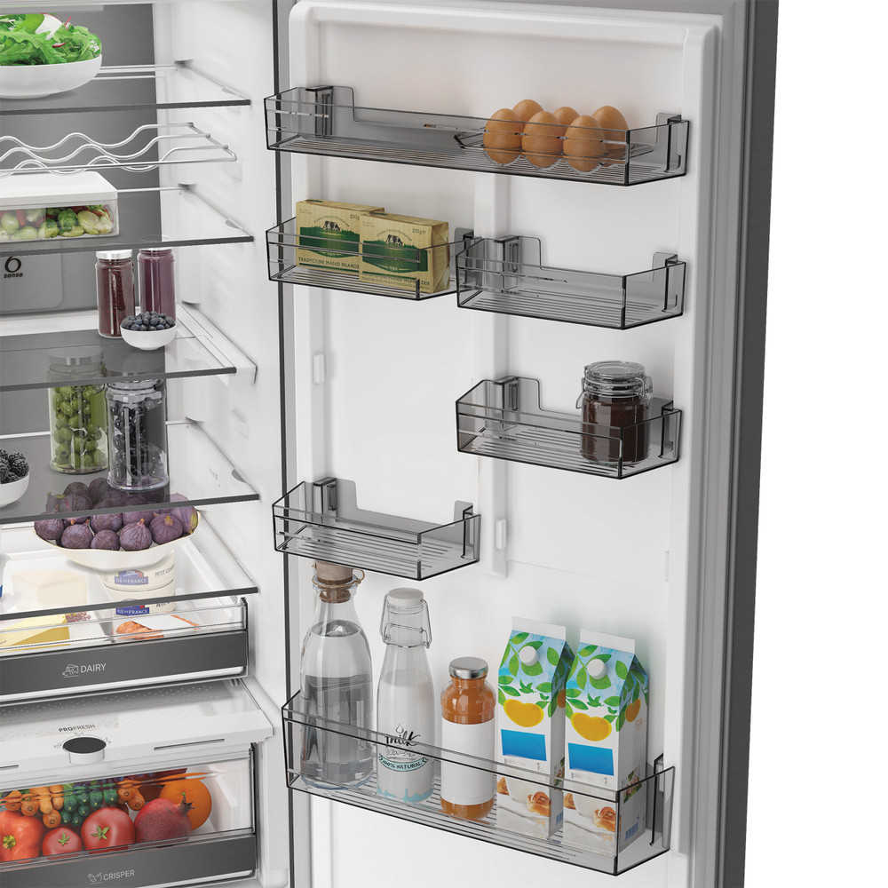 Whirlpool Réfrigérateur combiné Pose-libre WHK 26413 XBR6EE ARC 764 Manhattan Gray 2 portes Lifestyle perspective open