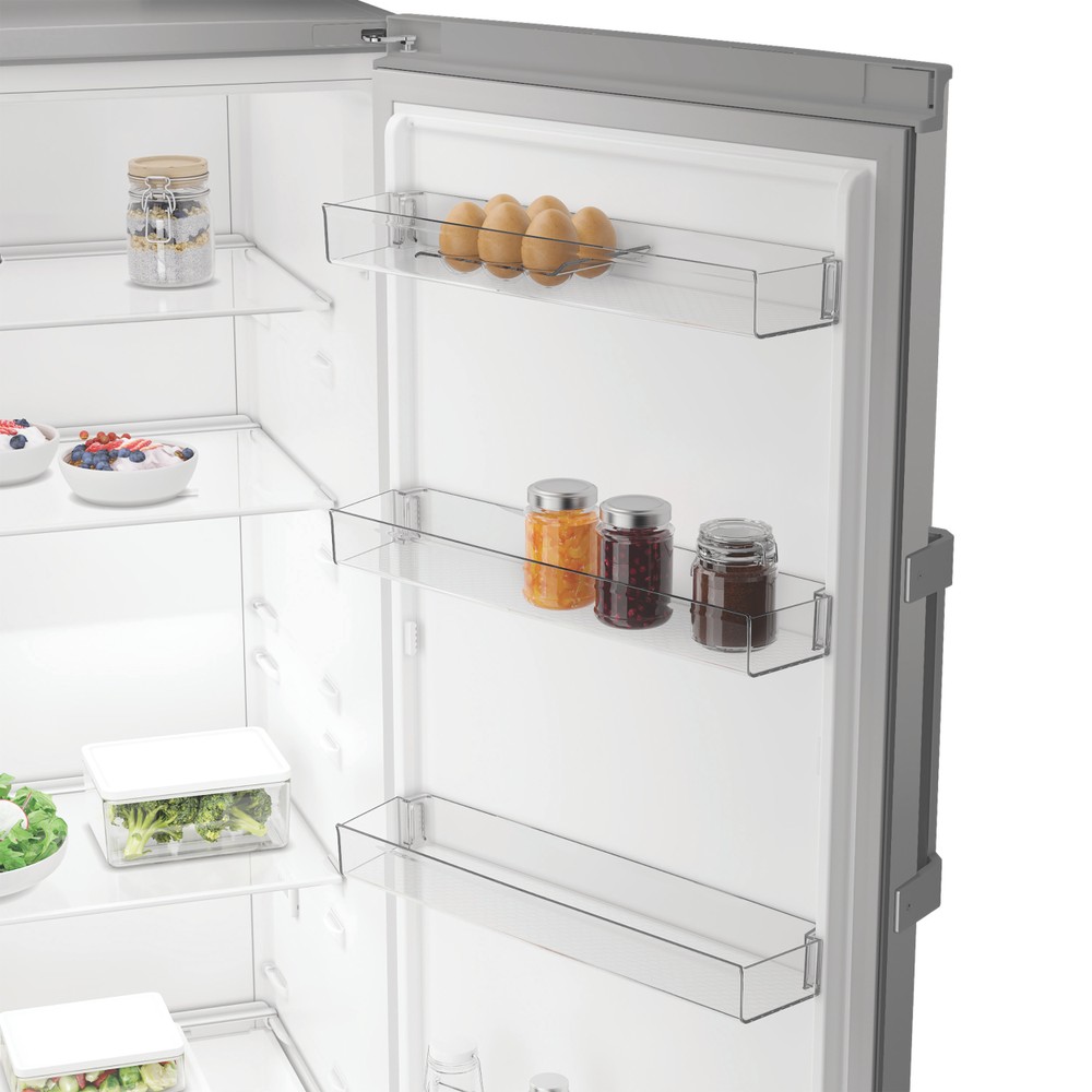 Indesit Ledusskapis Brīvi stāvošs MLINS 1411 S4E New Silver – ARC 1035 Lifestyle detail