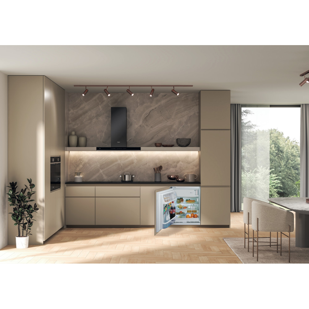 Bauknecht Raffredammento Apparechio incasso BKBUF011 LH Bianco Lifestyle frontal open