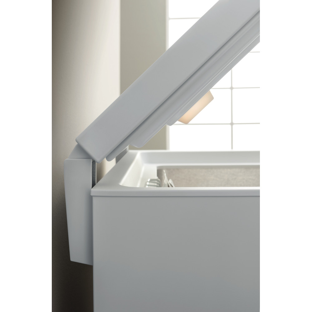 Indesit Морозильная камера Отдельно стоящий OS 1A 400 H 1 Белый Lifestyle detail
