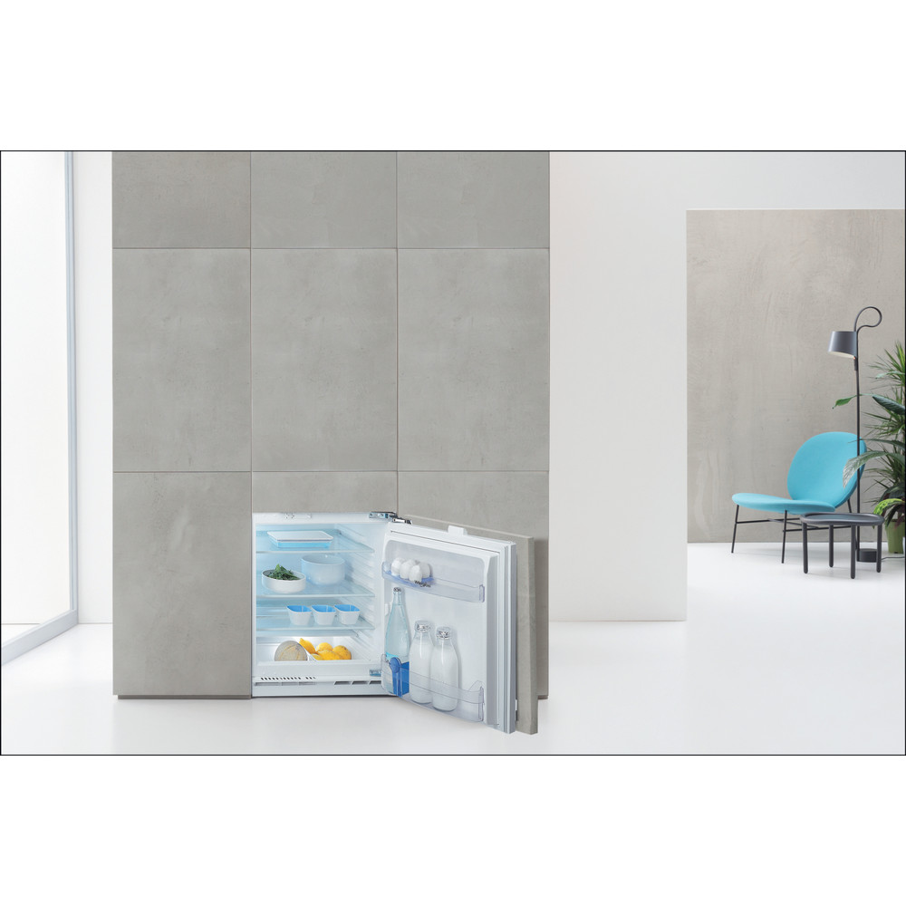 Whirlpool Refrigerador Encastre ARZ 0051 Blanco Lifestyle frontal