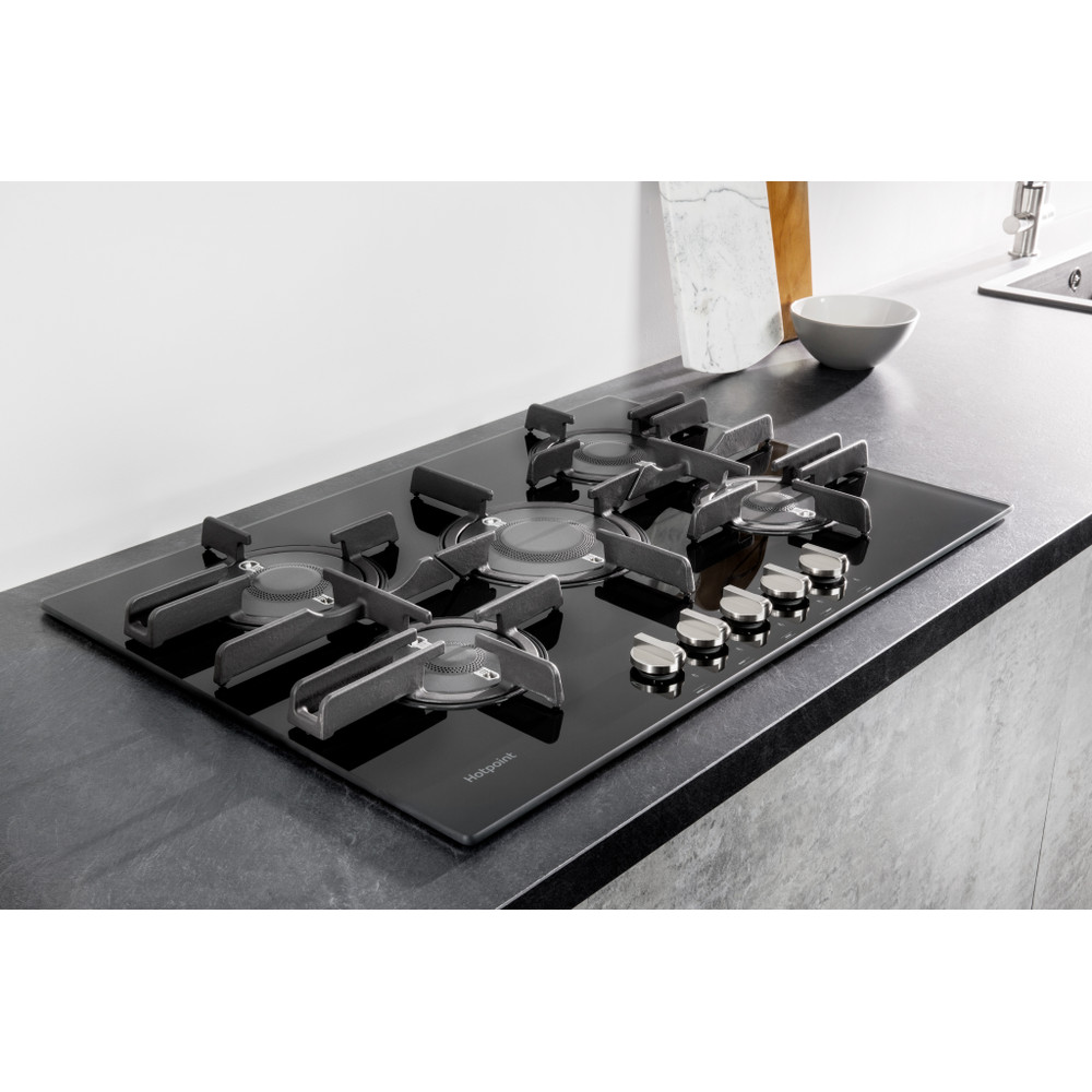 Hotpoint_Ariston Encimera FTGHG 751 D/HA(BK) Negro Gas Lifestyle perspective