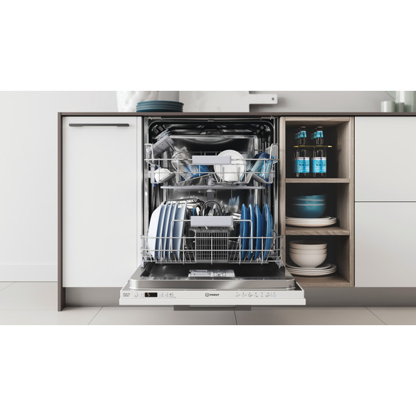 Indesit Perilica posuđa ugradbeni DIC 3B+16 A Full-integrated F Lifestyle frontal open