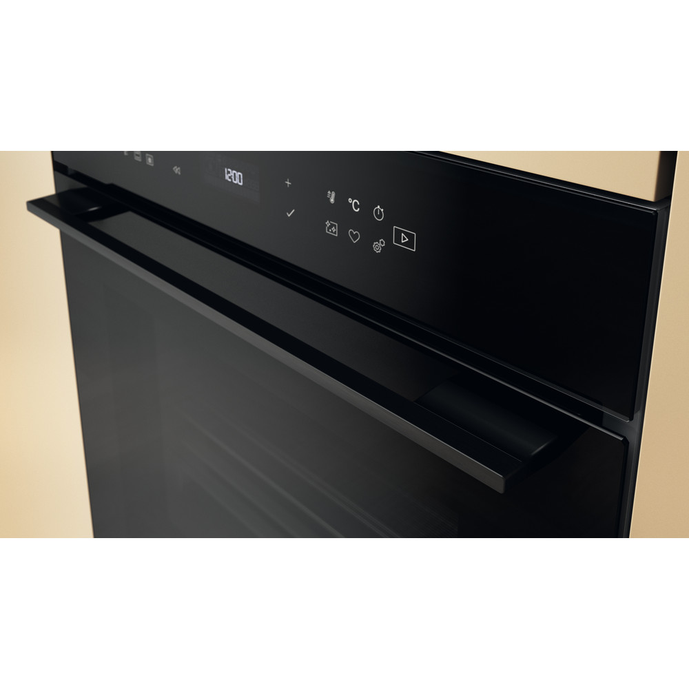 Whirlpool Trouby Vestavné WOI78PT1SBA Elektrická A+ Lifestyle detail
