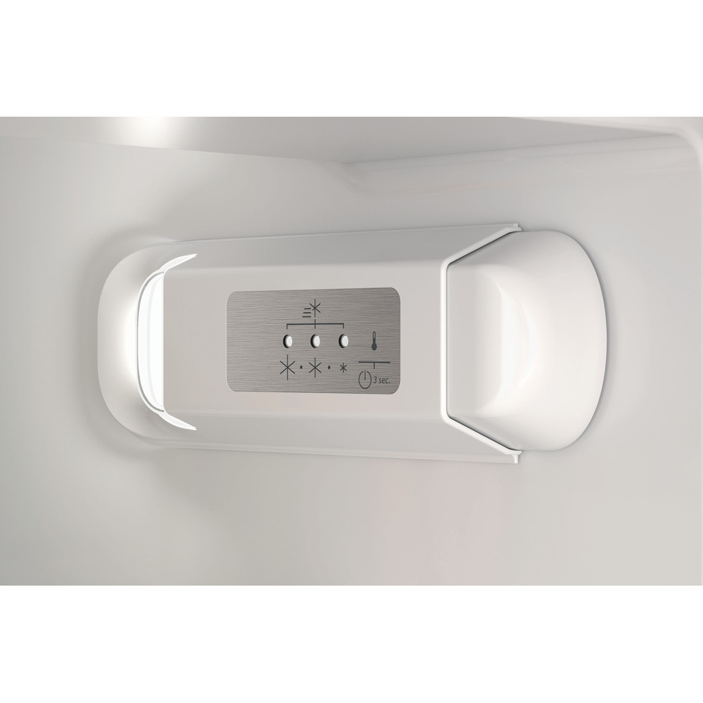 Hotpoint_Ariston Комбиниран хладилник с фризер За вграждане HAC18D011A1 Бял 2 врати Control panel
