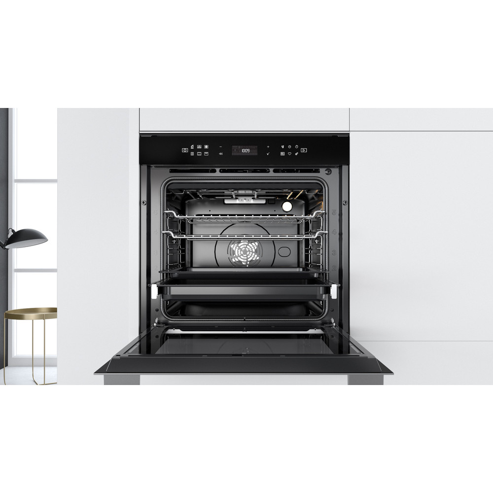 Whirlpool Four Encastrable W7 OM4 4S1 P Electrique A+ Lifestyle frontal open