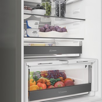 Whirlpool Combinación de frigorífico / congelador Libre instalación WHK 26412 X5EE1 ARC 764 Manhattan Gray 2 doors Lifestyle detail