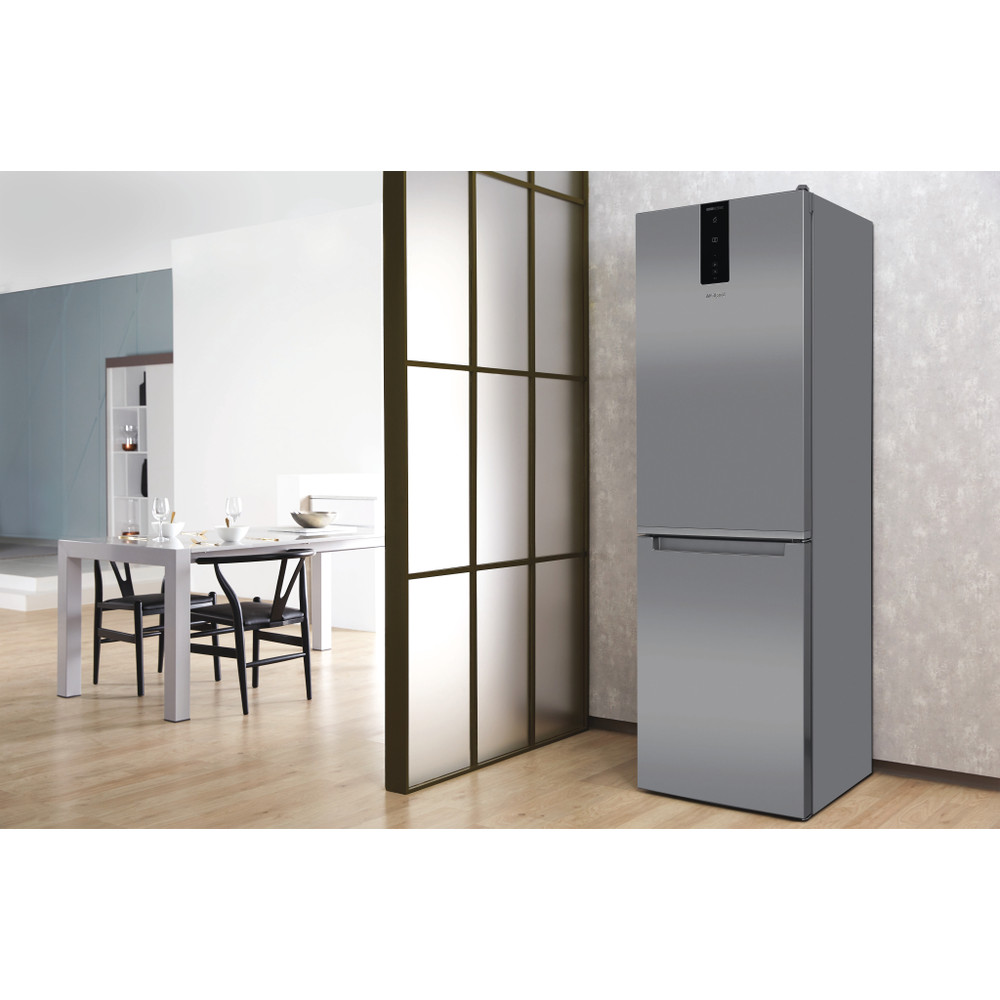 Whirlpool Kombinirani hladnjak Samostojeći W7 811O OX Optički Inox 2 doors Lifestyle perspective