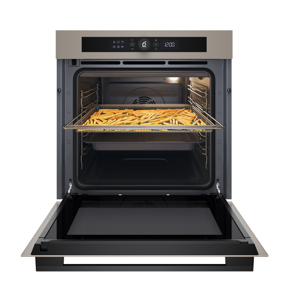 Whirlpool Sütő Beépíthető WOI5S8PM2SEA Elektromos A+ Lifestyle frontal open