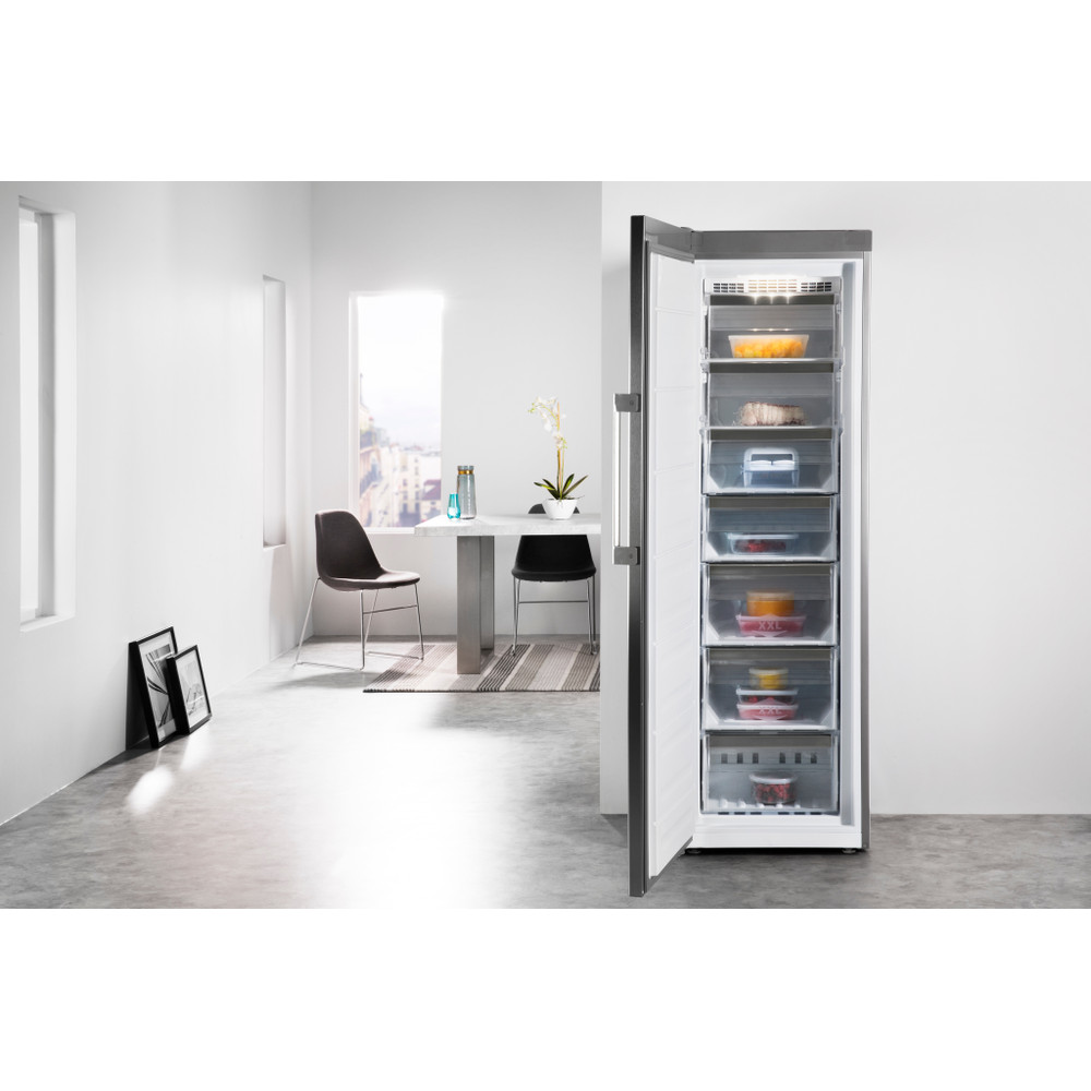 Whirlpool Congelador Livre Instalação UW8 F2D XBI N 2 Optic Inox Lifestyle frontal open
