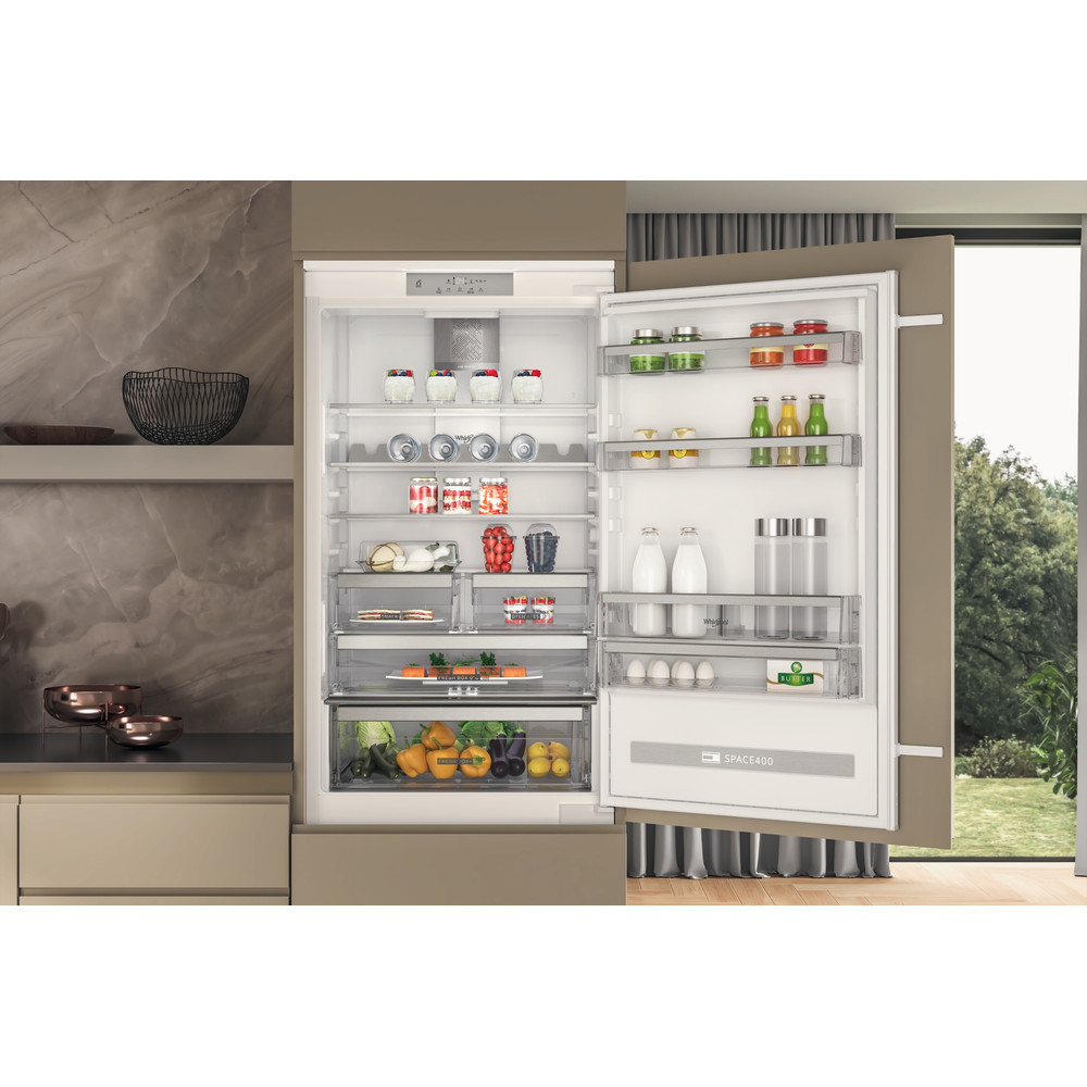 Whirlpool Kombinirani hladnjak Ugradbeni SP40 812 EU 2 Bijela 2 doors Lifestyle detail
