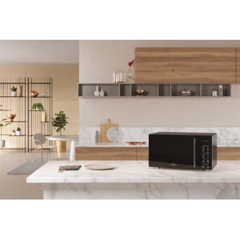 Whirlpool Magnetron Vrijstaand MWP 295 B Zwart Elektronisch 29 MW-Combi 900 Lifestyle perspective