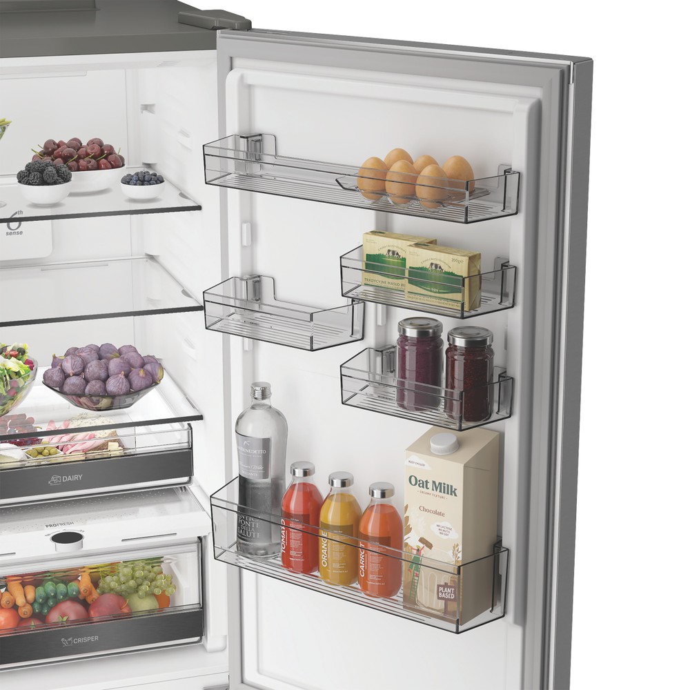 Whirlpool Racitor-congelator combinat Independent WHK 26372 X5EA3 ARC 764 Manhattan Gray 2 doors Lifestyle detail