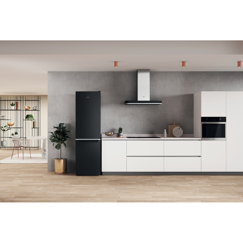 Whirlpool Hűtő/fagyasztó kombináció Szabadonálló W7X 93A K 1 Fekete 2 doors Lifestyle frontal