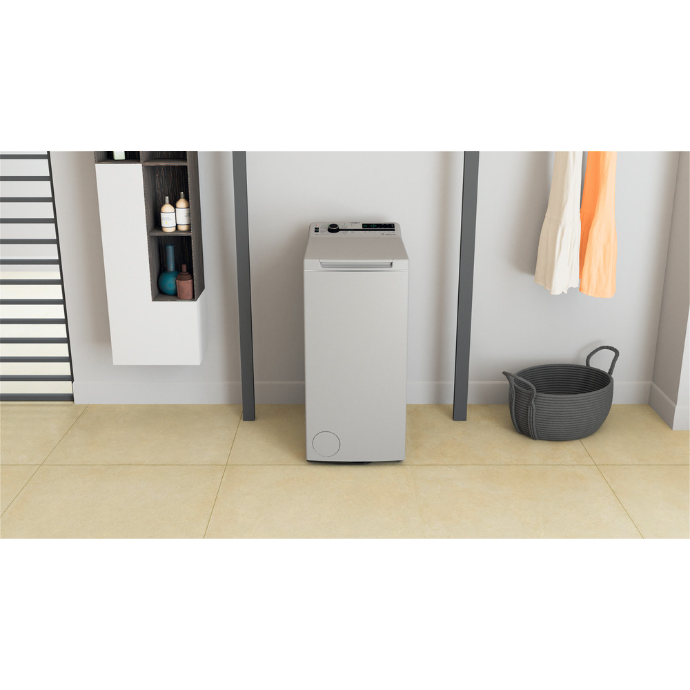Whirlpool Maşină de spălat rufe Independent TDLRS 7232BS EU Silver Încărcare Verticală D Lifestyle frontal