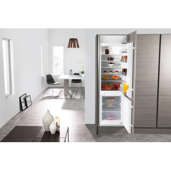 Whirlpool Combiné réfrigérateur congélateur Encastrable ART 872/A+/NF Blanc 2 portes Lifestyle frontal open