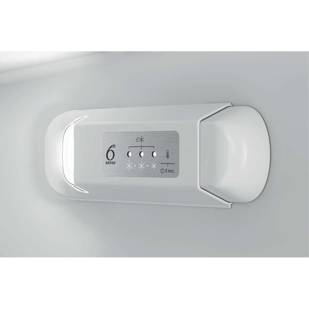 Whirlpool Réfrigérateur Encastrable WHSD184011B1 Acier Control panel