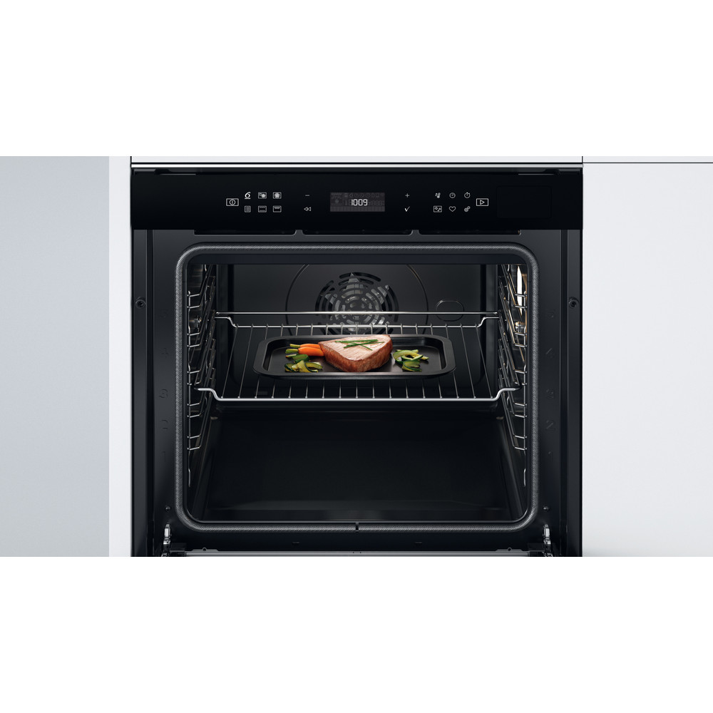 Whirlpool Sütő Beépíthető W7 OS4 4S1 P BL Elektromos A+ Lifestyle frontal open